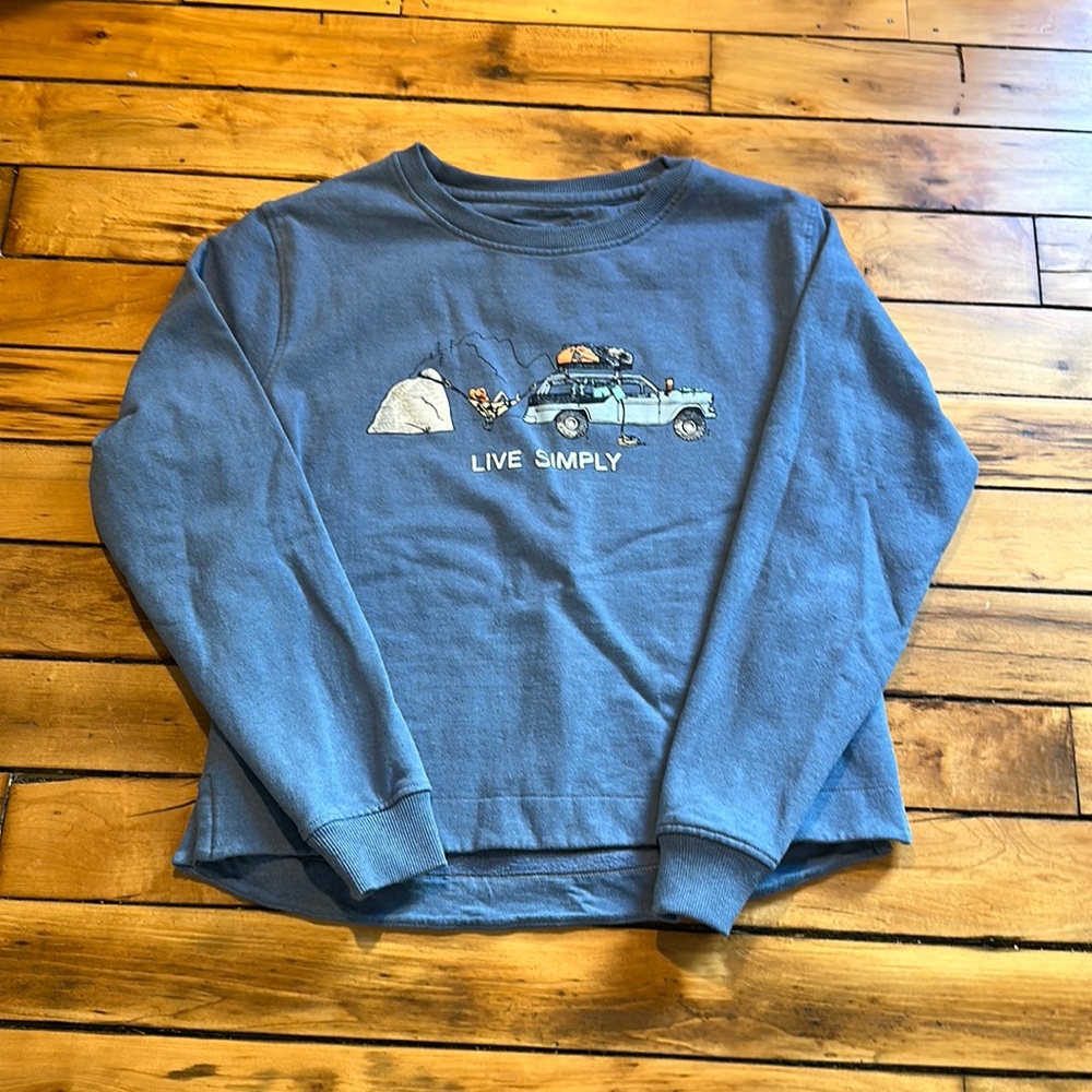 Patagonia live simply crewneck. Never worn